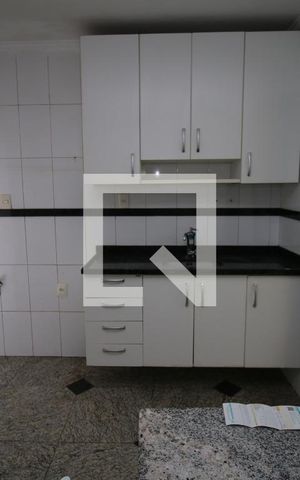 Apartamento à venda com 70m², 2 quartos e sem vagaCozinha