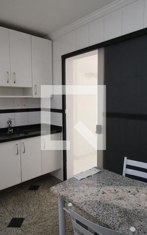 Apartamento à venda com 70m², 2 quartos e sem vagaCozinha