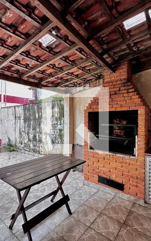 Casa à venda com 189m², 3 quartos e 4 vagas Casa à venda com 189m², 3 quartos e 4 vagasÁrea Externa