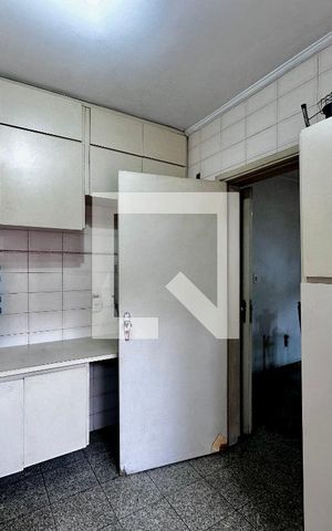 Casa à venda com 189m², 3 quartos e 4 vagas Casa à venda com 189m², 3 quartos e 4 vagasCozinha