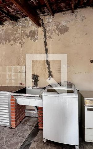 Casa à venda com 189m², 3 quartos e 4 vagas Casa à venda com 189m², 3 quartos e 4 vagasÁrea de Serviço