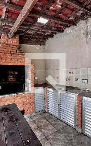 Casa à venda com 189m², 3 quartos e 4 vagas Casa à venda com 189m², 3 quartos e 4 vagasÁrea Externa