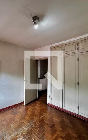 Casa à venda com 189m², 3 quartos e 4 vagas Casa à venda com 189m², 3 quartos e 4 vagasQuarto 3