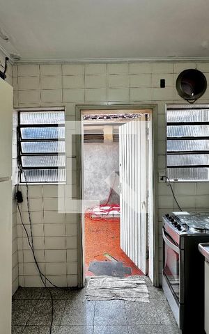 Casa à venda com 189m², 3 quartos e 4 vagas Casa à venda com 189m², 3 quartos e 4 vagasCozinha