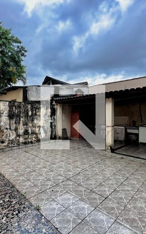 Casa à venda com 189m², 3 quartos e 4 vagas Casa à venda com 189m², 3 quartos e 4 vagasÁrea Externa