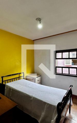 Casa à venda com 189m², 3 quartos e 4 vagas Casa à venda com 189m², 3 quartos e 4 vagasQuarto 2