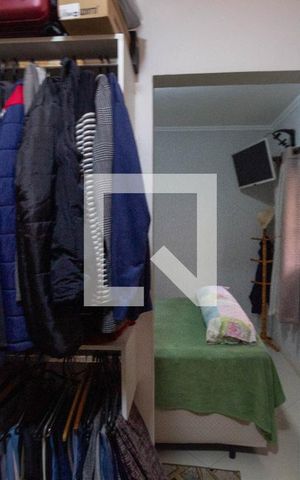 Casa para alugar com 510m², 6 quartos e 2 vagas Casa para alugar com 510m², 6 quartos e 2 vagasCloset da suíte 1