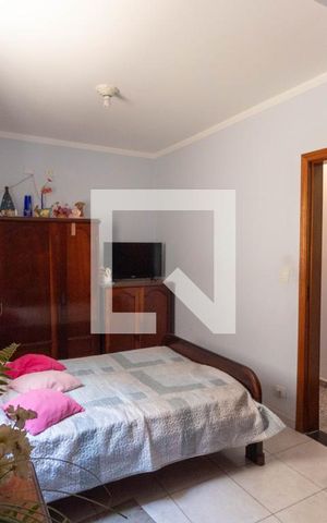 Casa para alugar com 510m², 6 quartos e 2 vagas Casa para alugar com 510m², 6 quartos e 2 vagasQuarto 2