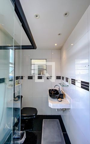 Apartamento à venda com 180m², 2 quartos e 1 vagaBanheiro da Suíte