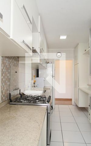 Apartamento para alugar com 75m², 3 quartos e 2 vagasCozinha