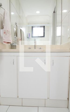 Apartamento para alugar com 75m², 3 quartos e 2 vagasBanheiro suíte