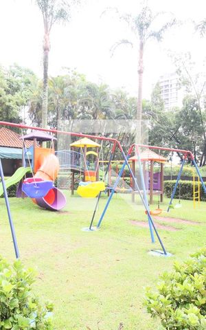 Apartamento para alugar com 75m², 3 quartos e 2 vagasÁrea comum - Playground