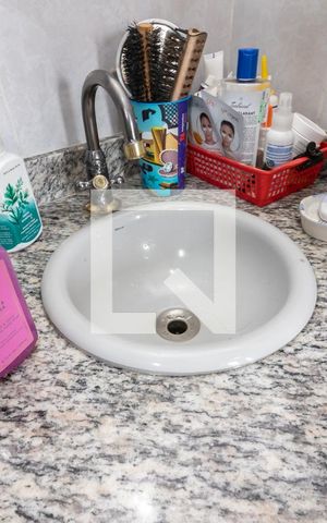 Apartamento à venda com 226m², 2 quartos e 2 vagasBanheiro da Suíte