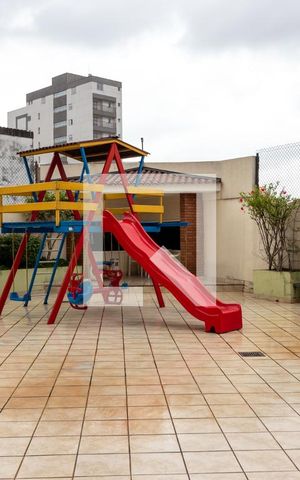 Apartamento à venda com 226m², 2 quartos e 2 vagasÁrea comum - Playground