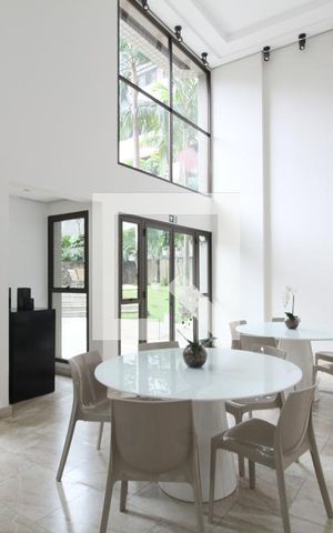 Apartamento para alugar com 286m², 3 quartos e 3 vagasÁrea comum - Salão de festas