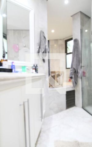 Apartamento para alugar com 286m², 3 quartos e 3 vagasBanheiro suíte master