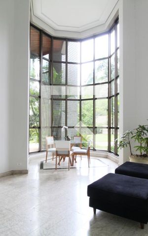 Apartamento para alugar com 286m², 3 quartos e 3 vagasÁrea comum - Salão de festas