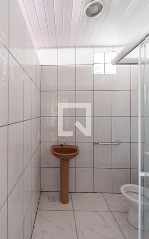 Casa para alugar com 60m², 1 quarto e sem vagaBanheiro
