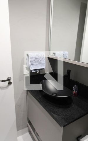 Apartamento à venda com 64m², 2 quartos e 1 vagaQuarto 2 - Banheiro