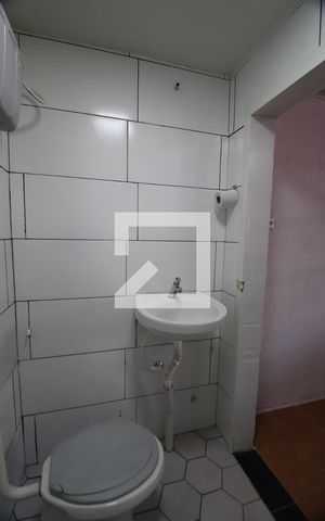 Casa para alugar com 100m², 1 quarto e 3 vagasBanheiro