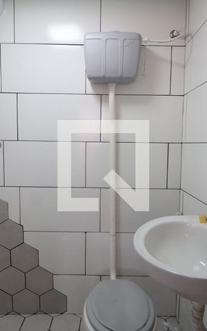 Casa para alugar com 100m², 1 quarto e 3 vagasBanheiro