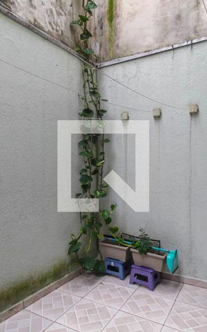 Casa à venda com 117m², 3 quartos e 2 vagas Casa à venda com 117m², 3 quartos e 2 vagasÁrea de Serviço