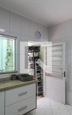 Casa à venda com 117m², 3 quartos e 2 vagas Casa à venda com 117m², 3 quartos e 2 vagasCozinha