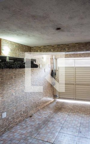 Casa à venda com 158m², 3 quartos e 2 vagasGaragem