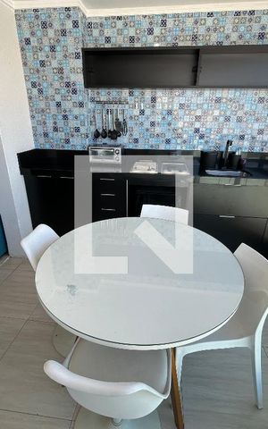Apartamento à venda com 36m², 1 quarto e 1 vaga Apartamento à venda com 36m², 1 quarto e 1 vagaVaranda gourmet