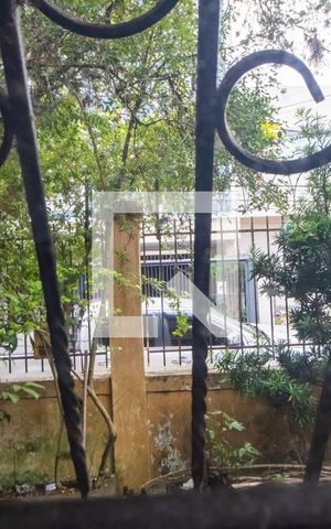Casa à venda com 193m², 3 quartos e 2 vagas Casa à venda com 193m², 3 quartos e 2 vagasVista