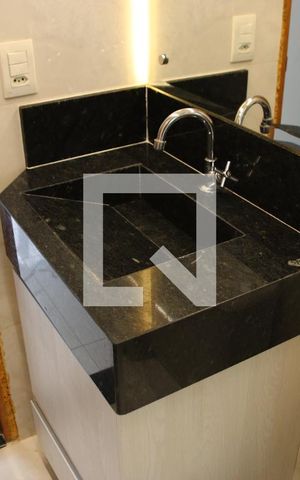 Apartamento para alugar com 75m², 3 quartos e 1 vagaBanheiro