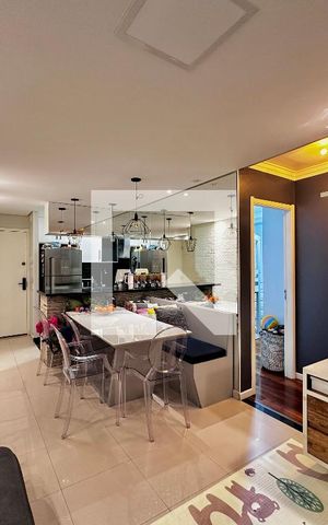 Apartamento para alugar com 63m², 3 quartos e 1 vaga Apartamento para alugar com 63m², 3 quartos e 1 vagaSala