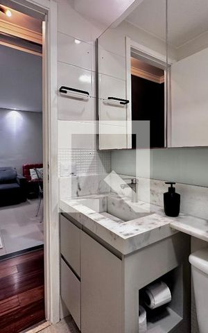 Apartamento para alugar com 63m², 3 quartos e 1 vaga Apartamento para alugar com 63m², 3 quartos e 1 vagaBanheiro Social