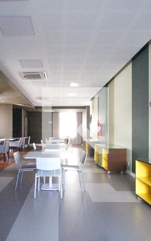 Studio para alugar com 40m², 1 quarto e 1 vaga Studio para alugar com 40m², 1 quarto e 1 vagaÁrea comum - Salão de festas