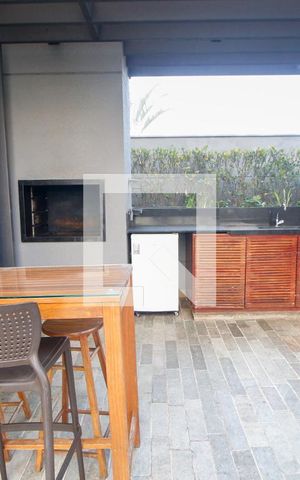 Studio para alugar com 40m², 1 quarto e 1 vaga Studio para alugar com 40m², 1 quarto e 1 vagaÁrea comum - Churrasqueira