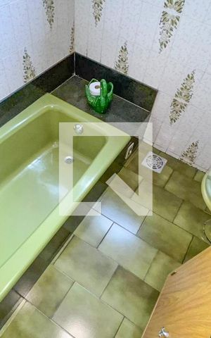 Apartamento à venda com 400m², 5 quartos e 3 vagas Apartamento à venda com 400m², 5 quartos e 3 vagasBanheiro 2