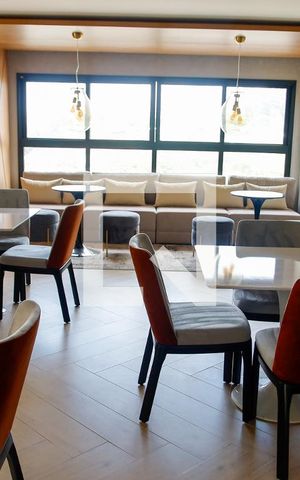 Apartamento à venda com 95m², 2 quartos e 2 vagas Apartamento à venda com 95m², 2 quartos e 2 vagasÁrea comum - Salão de festas