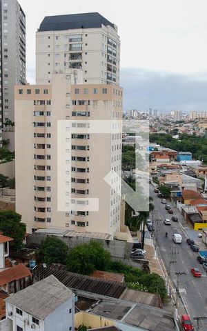 Apartamento à venda com 95m², 2 quartos e 2 vagas Apartamento à venda com 95m², 2 quartos e 2 vagasVista da Sacada