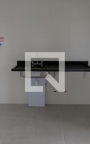 Apartamento à venda com 95m², 2 quartos e 2 vagas Apartamento à venda com 95m², 2 quartos e 2 vagasCozinha