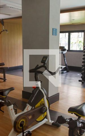 Apartamento à venda com 95m², 2 quartos e 2 vagas Apartamento à venda com 95m², 2 quartos e 2 vagasÁrea comum - Academia