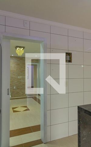 Casa à venda com 125m², 3 quartos e 4 vagas Casa à venda com 125m², 3 quartos e 4 vagasCozinha