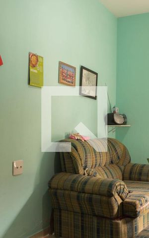 Casa à venda com 150m², 2 quartos e 1 vaga Casa à venda com 150m², 2 quartos e 1 vagaSala