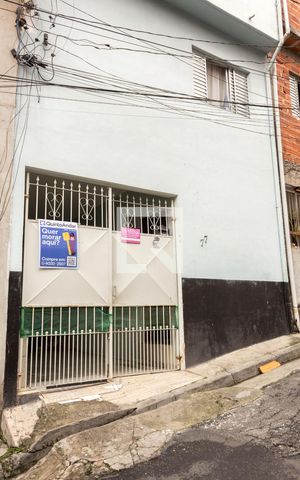 Casa à venda com 150m², 2 quartos e 1 vaga Casa à venda com 150m², 2 quartos e 1 vagaPlaca