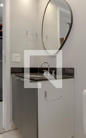 Studio à venda com 27m², 1 quarto e sem vaga Studio à venda com 27m², 1 quarto e sem vagaBanheiro