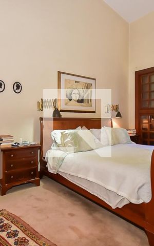 Casa para alugar com 1000m², 4 quartos e 6 vagasSuíte 4