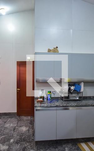 Casa para alugar com 1000m², 4 quartos e 6 vagasCozinha