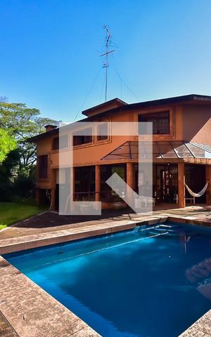 Casa para alugar com 1000m², 4 quartos e 6 vagasPiscina