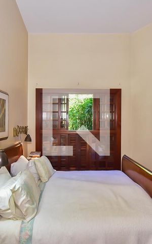 Casa para alugar com 1000m², 4 quartos e 6 vagasSuíte 4
