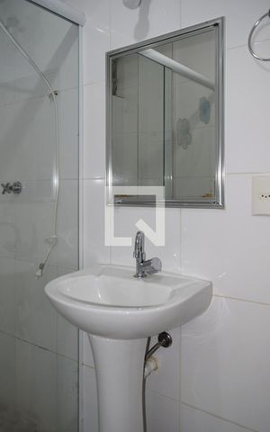 Apartamento à venda com 70m², 2 quartos e sem vagaBanheiro