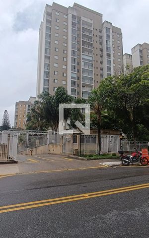 Apartamento para alugar com 75m², 3 quartos e 2 vagas Apartamento para alugar com 75m², 3 quartos e 2 vagasFachada